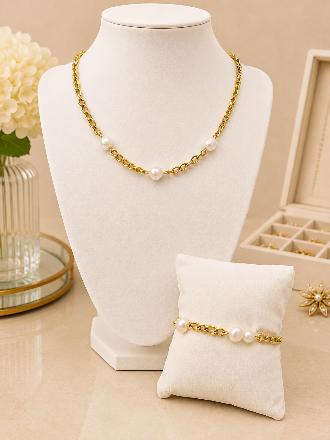 Golden Pearl Elegance Jewelry Set