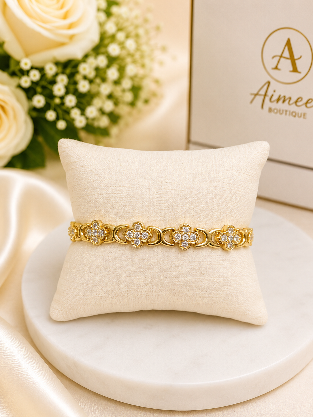 Royal Clover Crystal Bracelet
