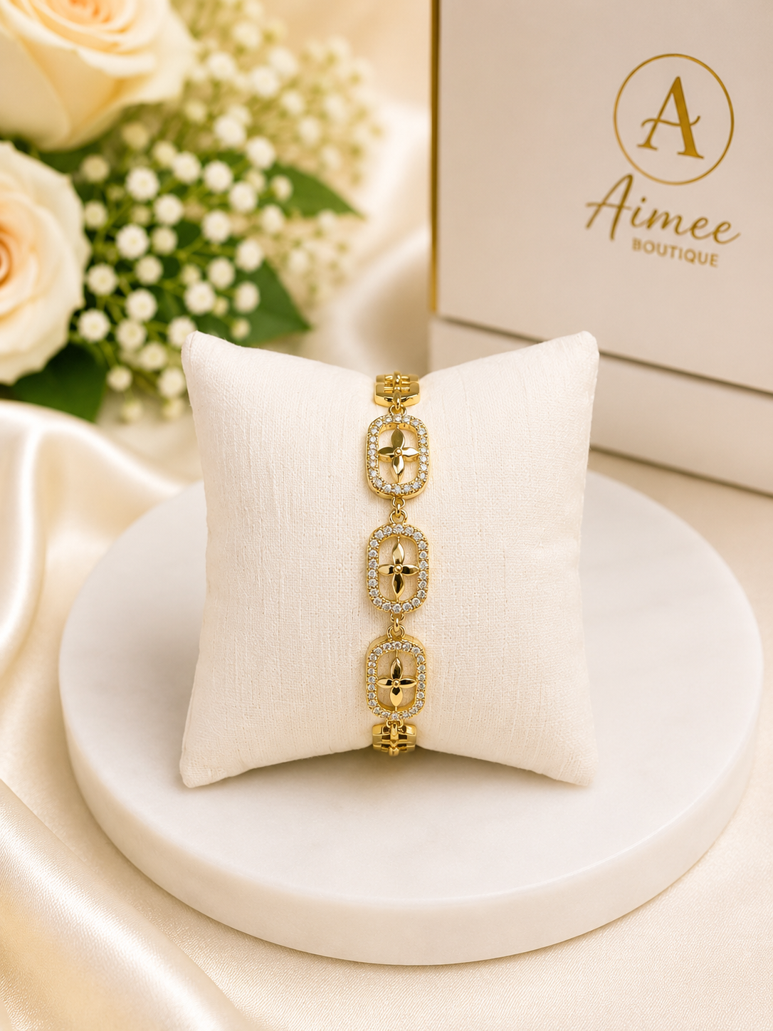 Golden Clover Luxe Bracelet