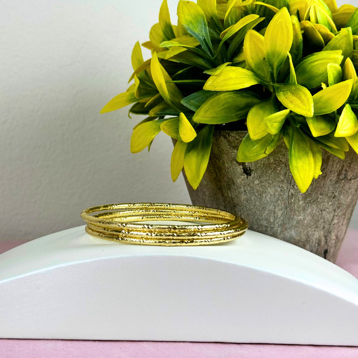 ✨ Textured Gold Bangles Set