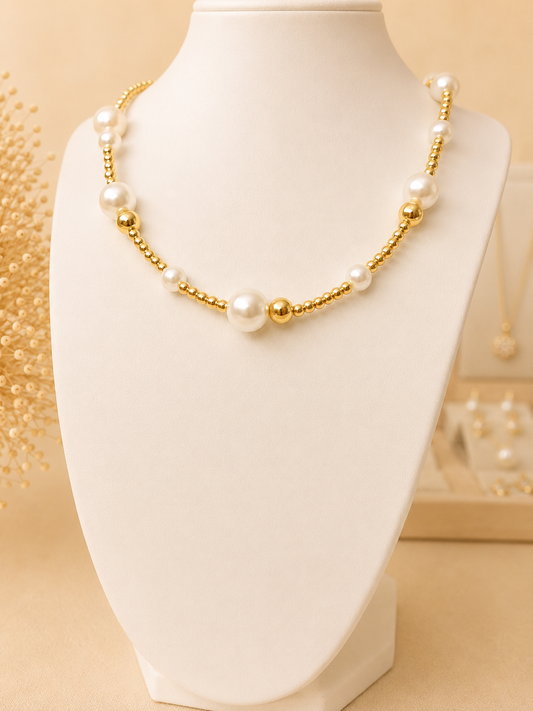 Golden Pearl Elegance Necklace