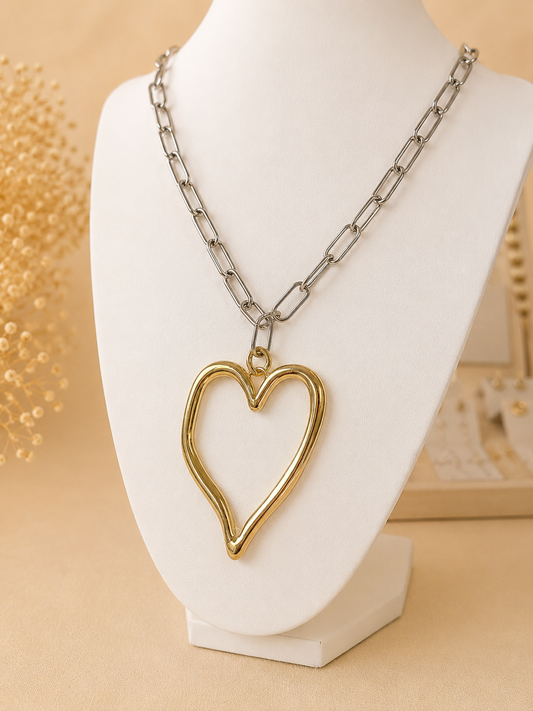 Modern Heart Link Necklace