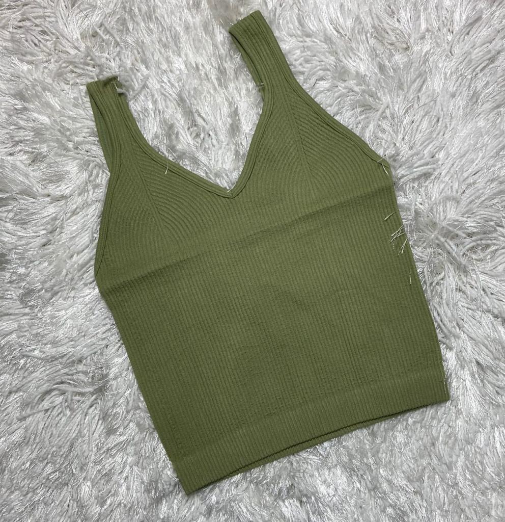 Basic top - Aimee Boutique PR